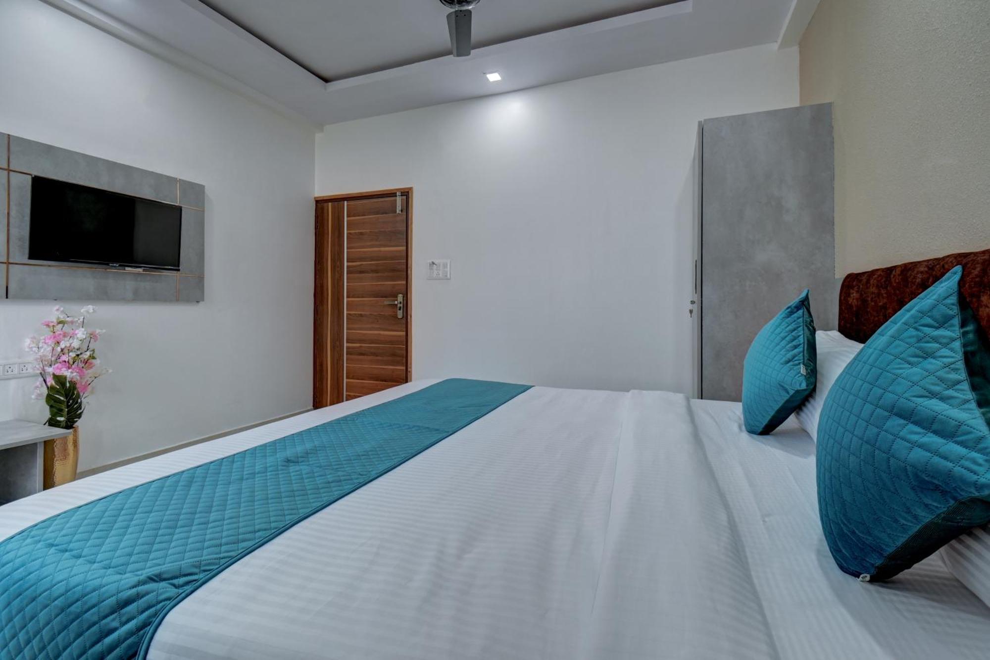 Hotel Cloud 9 Luxury Stay Mysore Exterior photo